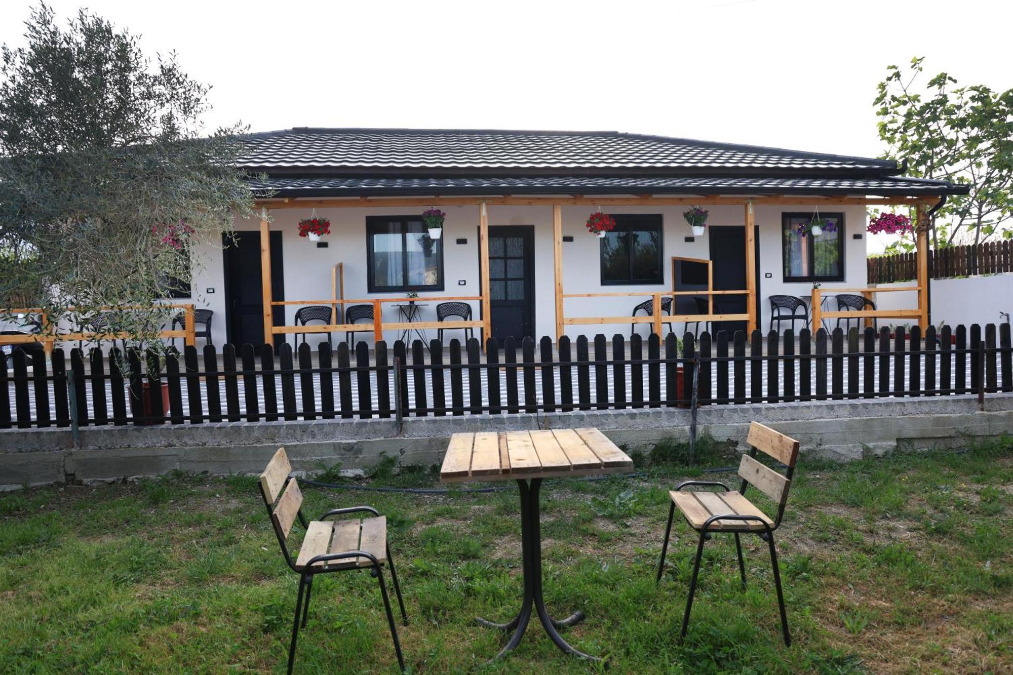 Olive Oasis Studio Берат Екстер'єр фото