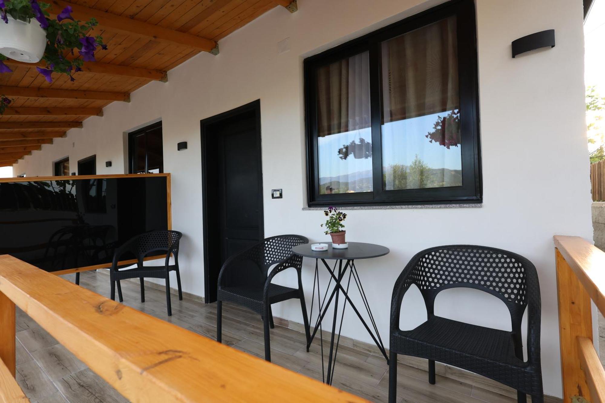 Olive Oasis Studio Берат Екстер'єр фото
